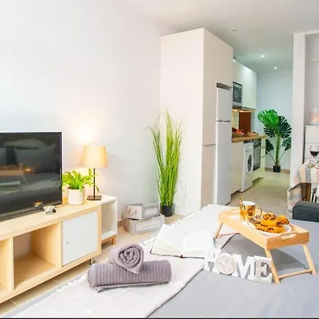 Exclusive Boutique - High-end Boliches Appartement